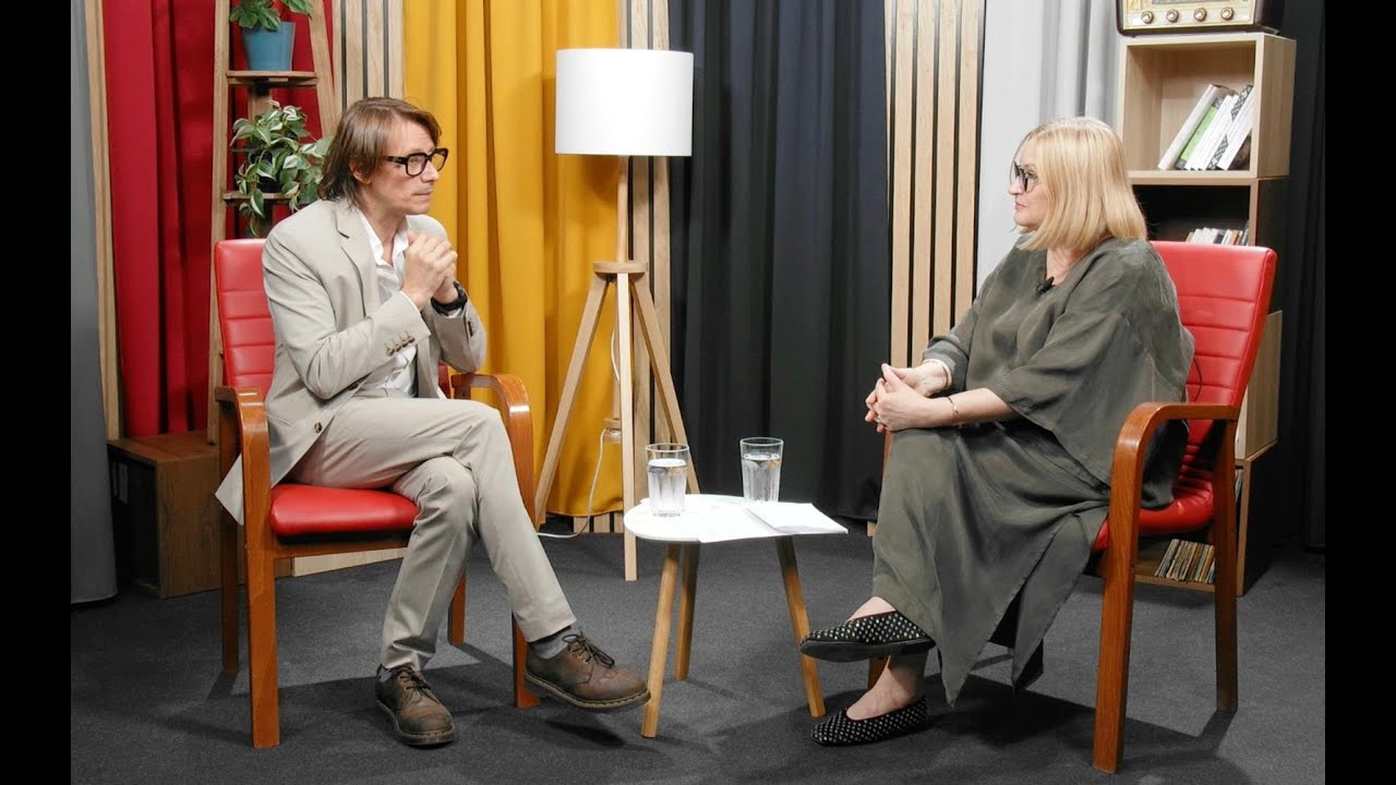 Cristina Stănciulescu în dialog cu Marius Manole. Peopleperson by DENT ESTET