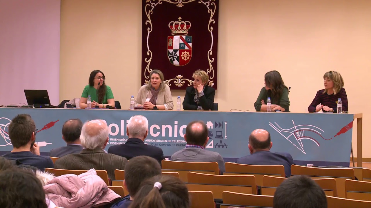 Mujer e ingenier&iacute;a