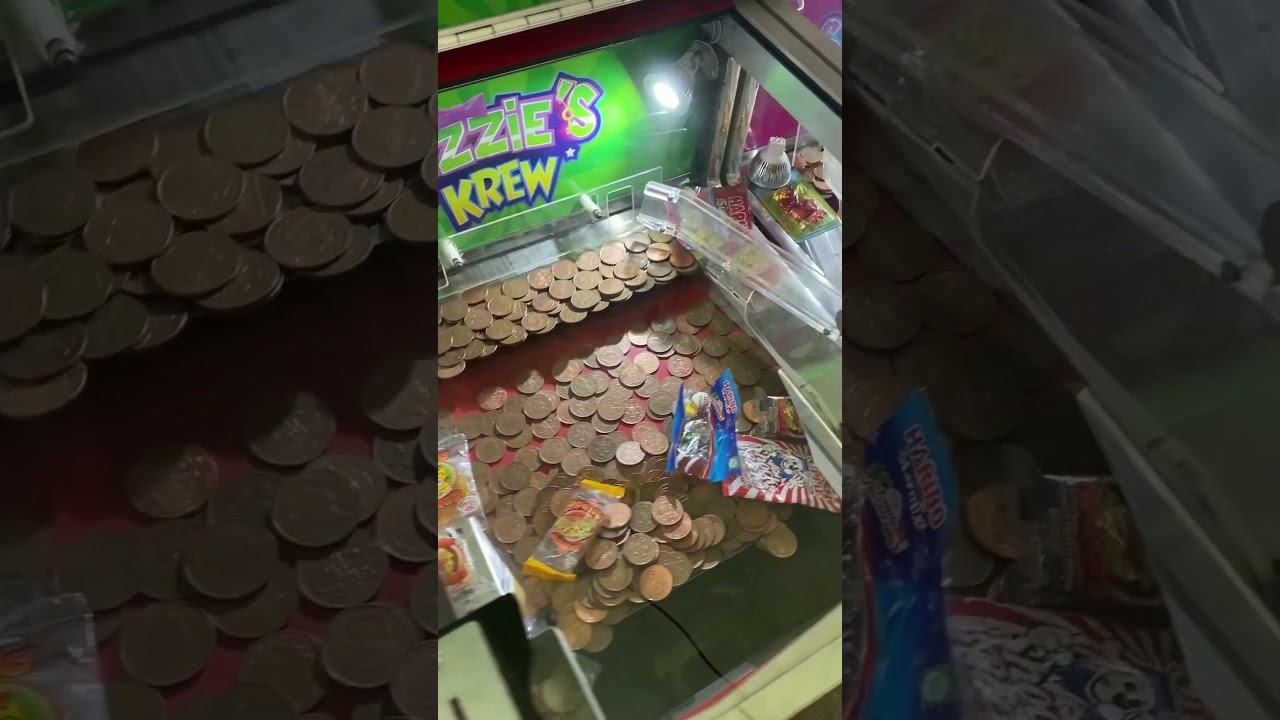 How to play coin dozer gambling machine with toys and sweets for jackpot step by step...