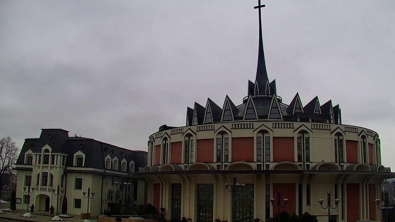 LIVE Catedrala „Sfânta Fecioară Maria, Regină” Iași