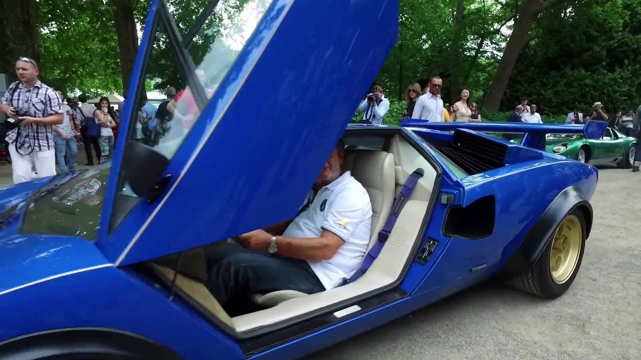 Парковка вверх, набирает обороты, Lamborghini LP400 Countach WALTER WOLF EDITION SPECIALE