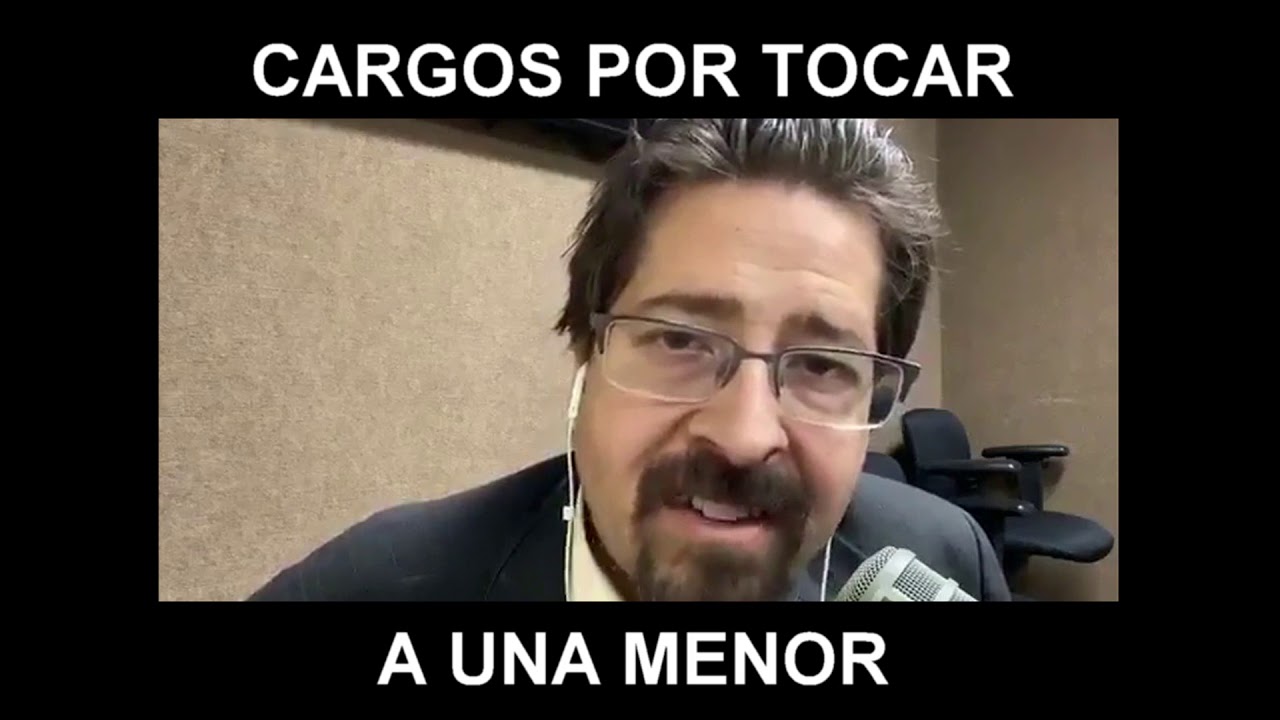 Cargos por tocar a una menor