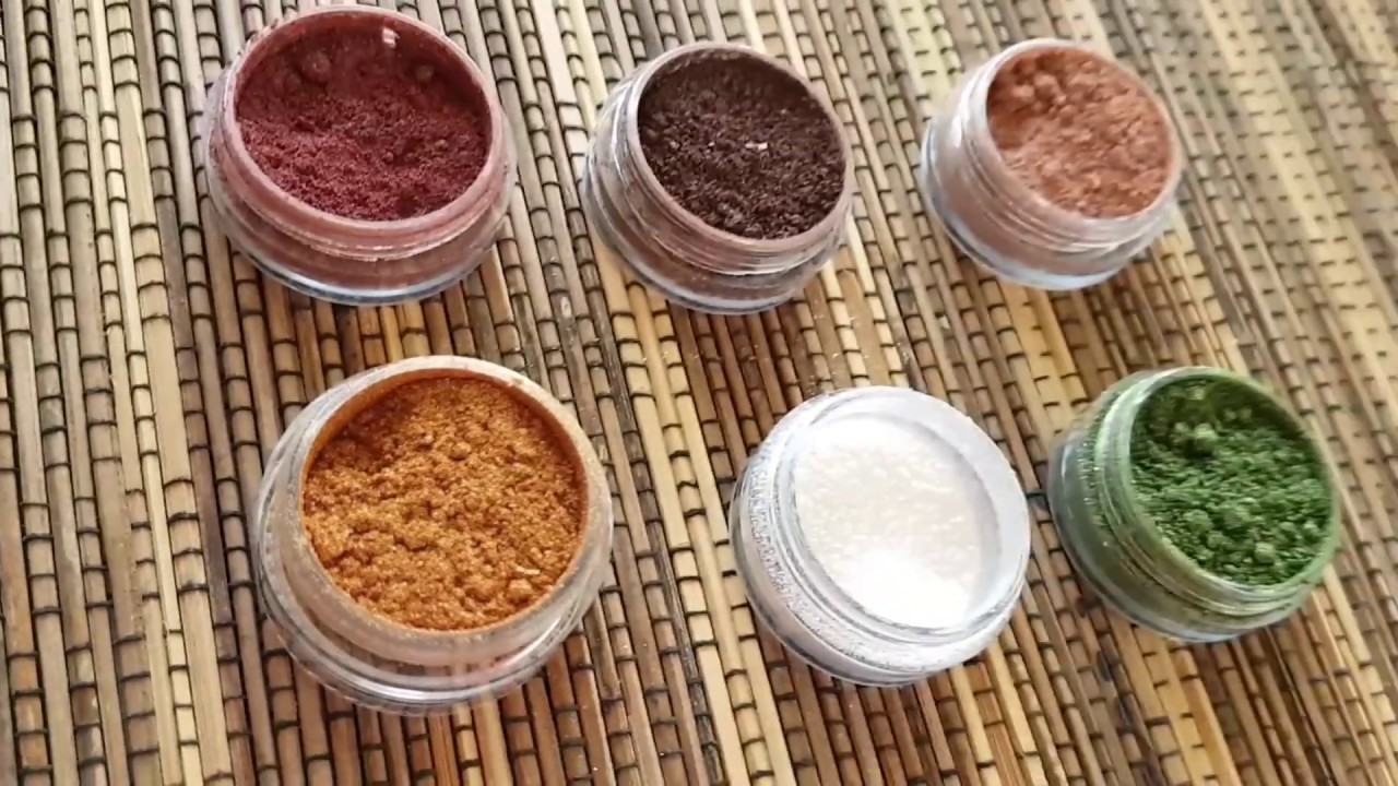 Swatches warna powder eyeshadow MAKE OVER. Eyeshadow LOKAL yang PALING BAGUS!! GADIS