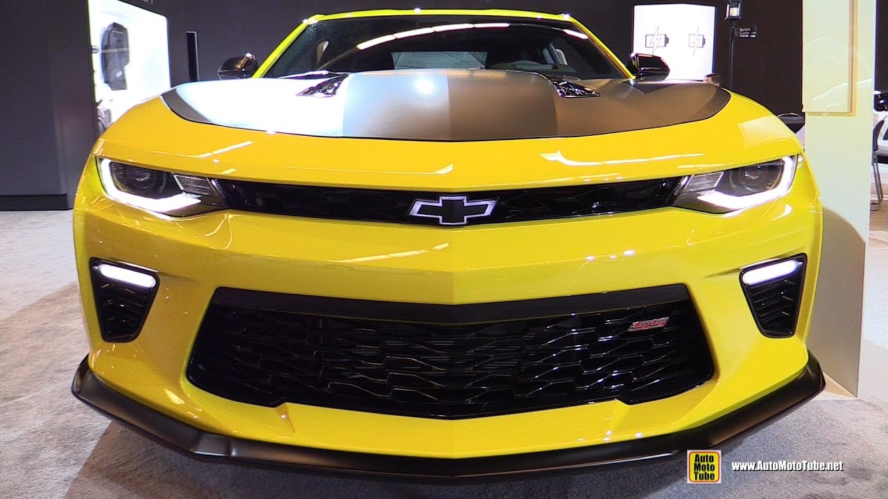 2017 Chevrolet Camaro SS - Exterior and Interior Walkaround - 2017 Montreal Auto Show