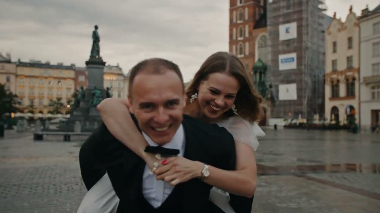 Teledysk ślubny Łukasza i Alicji/ Ranek na rynku w Krakowie