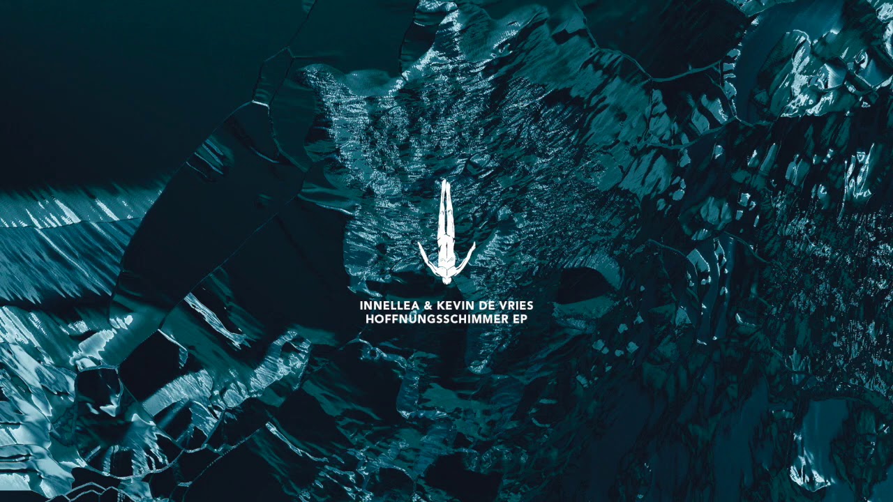 AL042 - Innellea & Kevin de Vries - Mondfinsternis