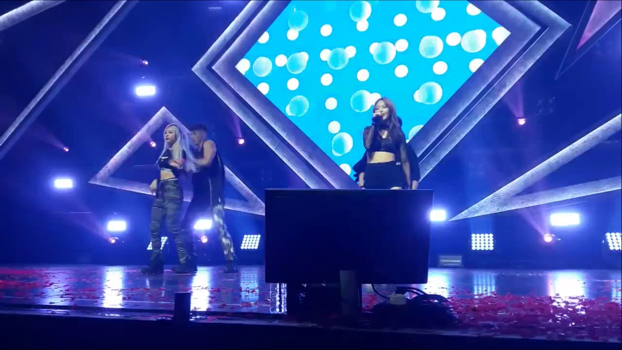 KARD dimelo dance mirror