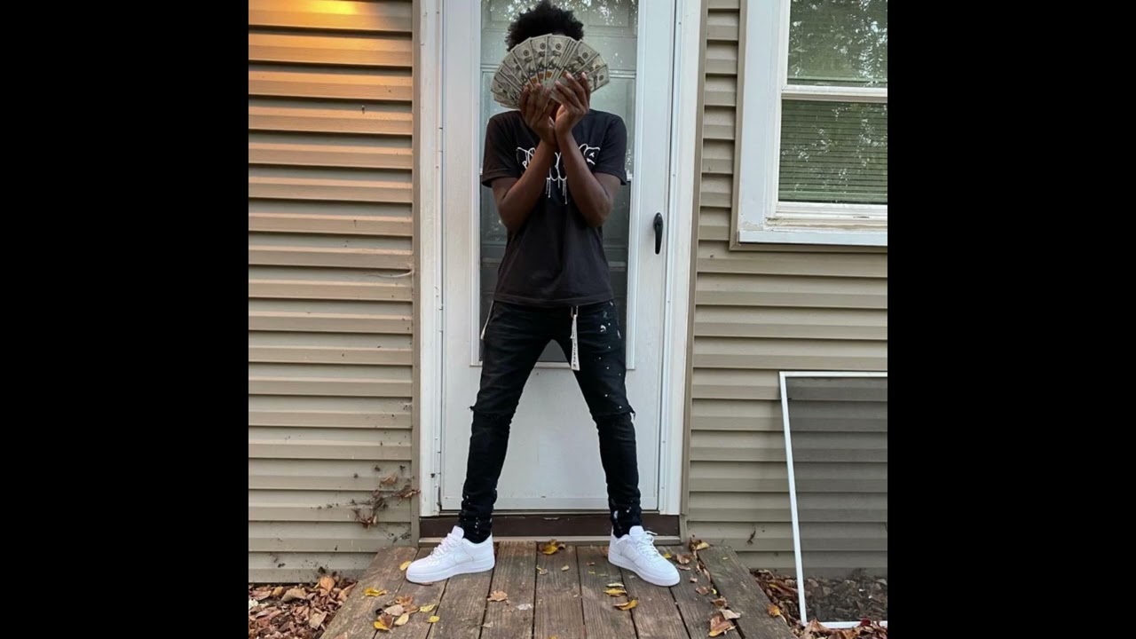 DeeGlokk - 6 Foot 7 Foot (instrumental)
