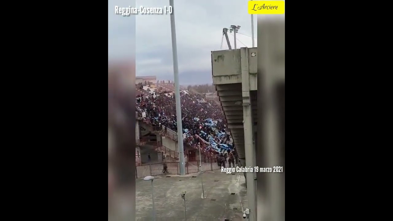 Finale al Granillo: Reggina Cosenza        1 - 0. Reggio Calabria 19 marzo 2022