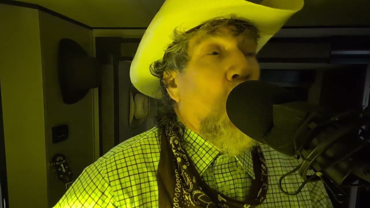 waiting for that train/TimothyJohn// Singer, songwriter /copywritten 5/12/25//Record@G