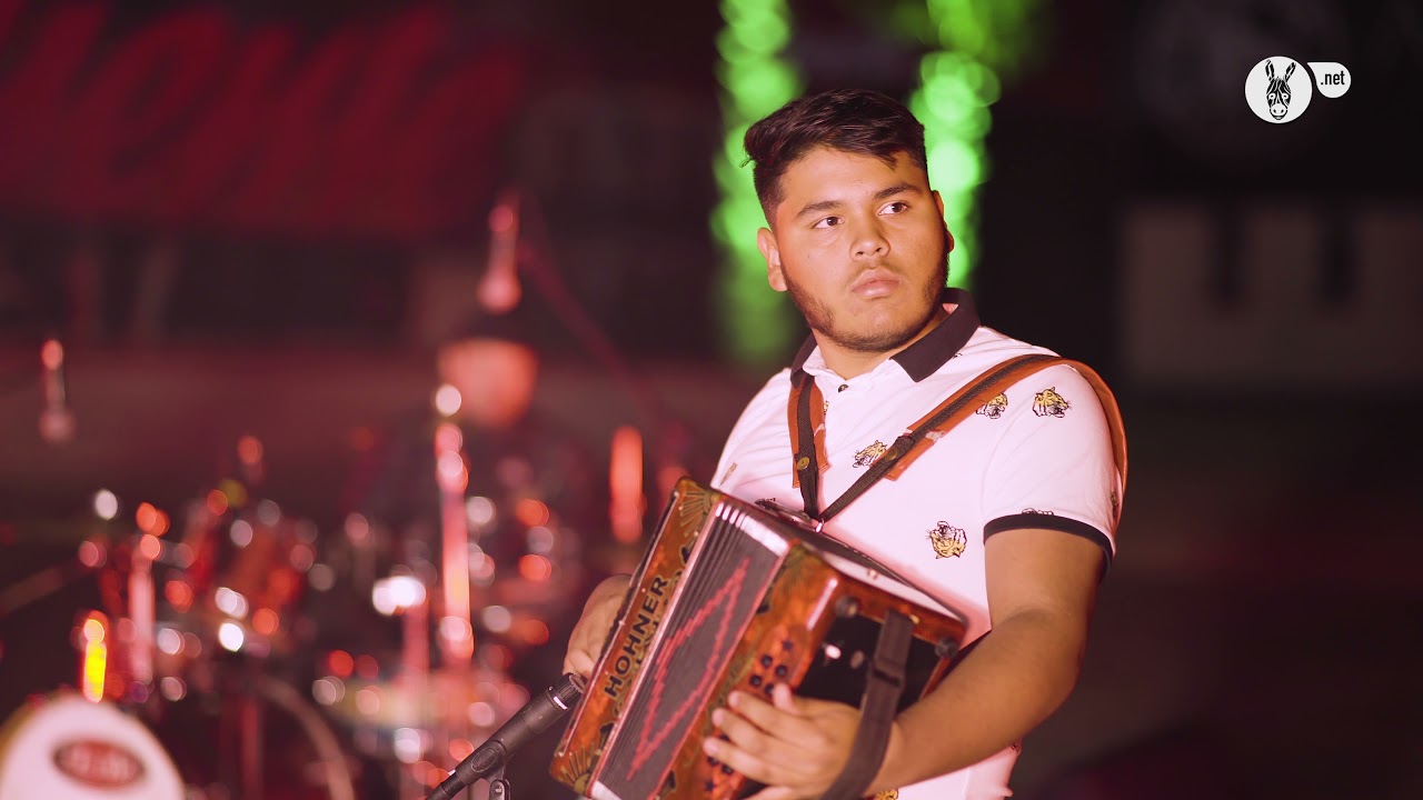 Doble Nacion - El de la Camisa Bunny (en vivo) | TIA FILMS
