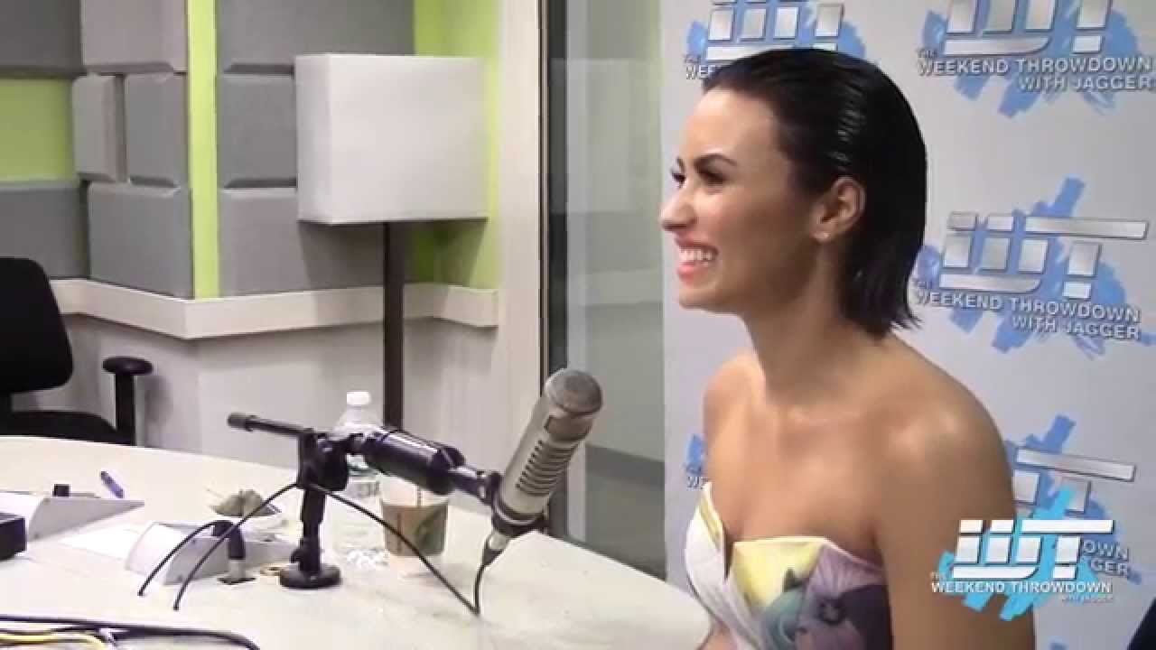 Demi Lovato and Jagger have a LOVE FEST! Weekend Throwdown Interview