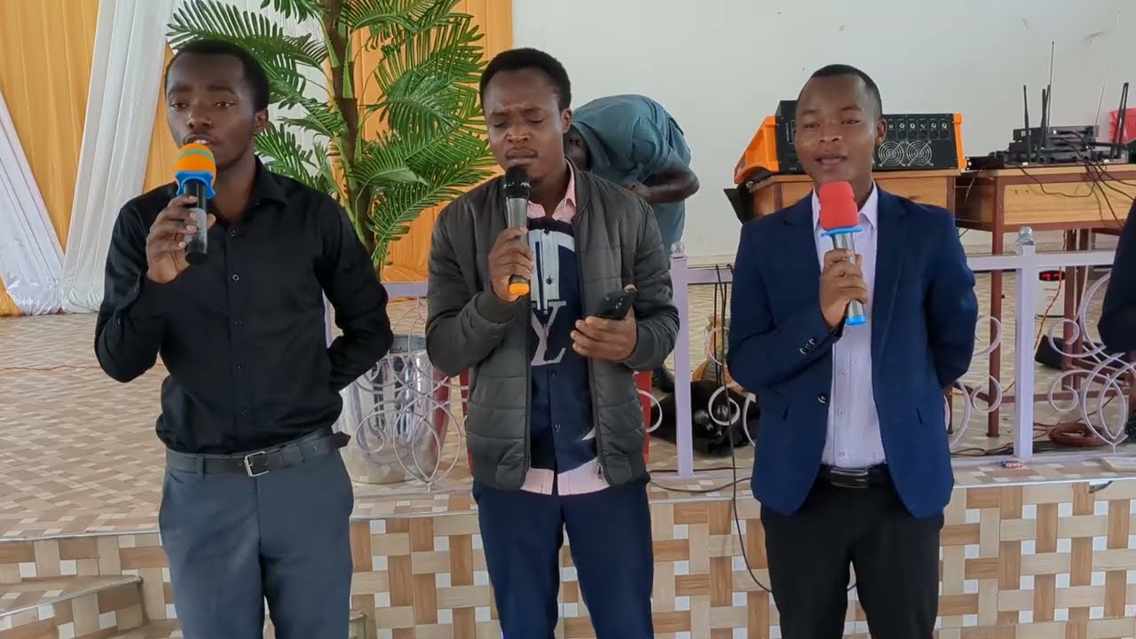 WAHITAJI MUNGU || LIVE PERFOMANCE by Hymnal Voice Tz ||