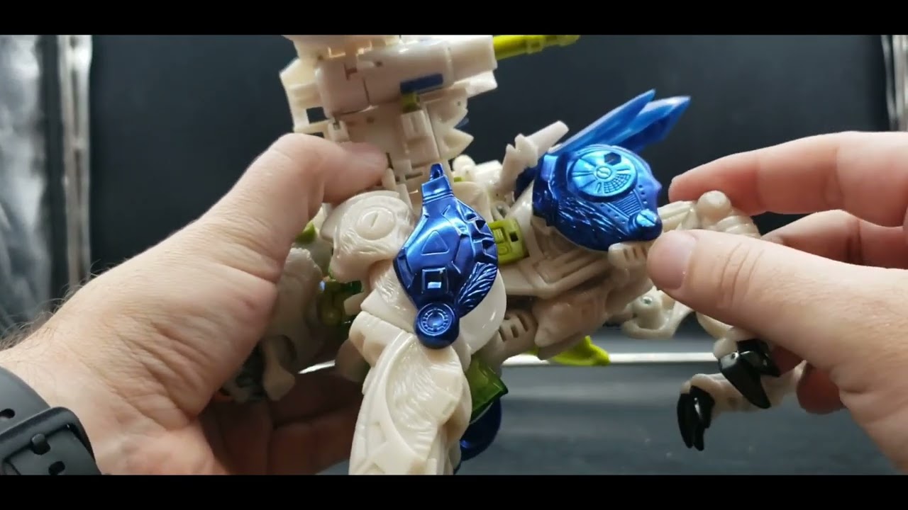 Retro review: Beast Wars Transmetal 2 Tigerhawk