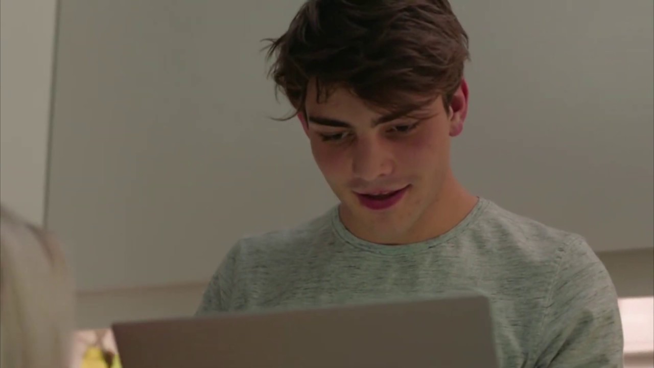 Zoe and Senne х Skam Belgium 2x08 [ENG SUB +🇫🇷] WTFOCK