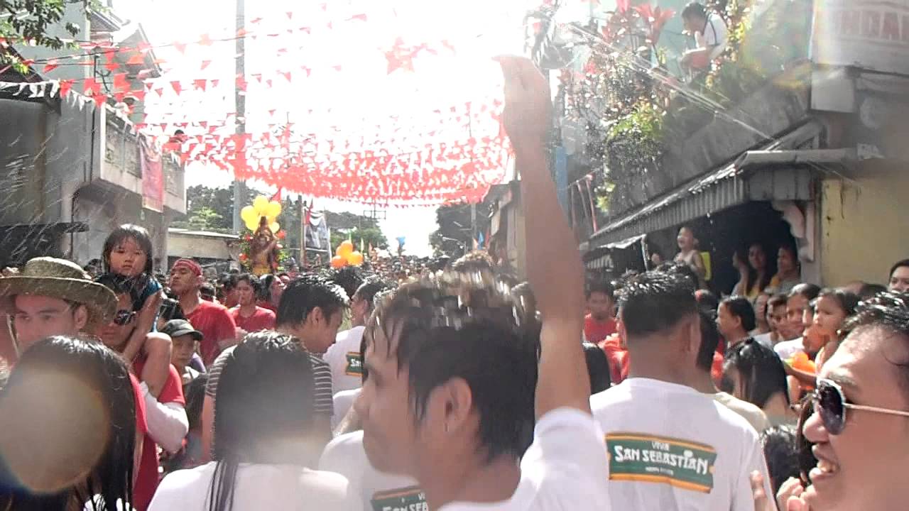 Happy Fiesta.... Viva San Sebastian!!!