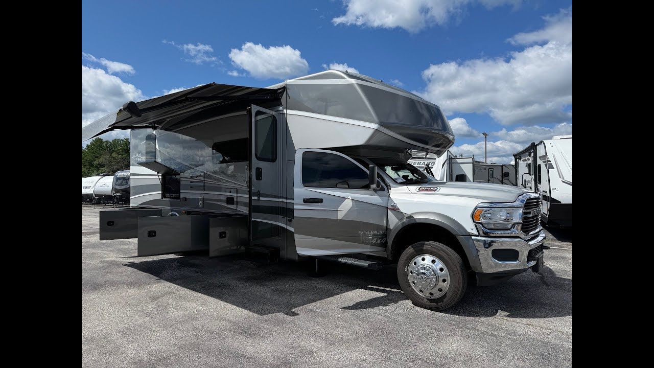 2021 Dynamax Isata 5 30FW Cummins Diesel 4x4 Full Wall Slide Motorhome!