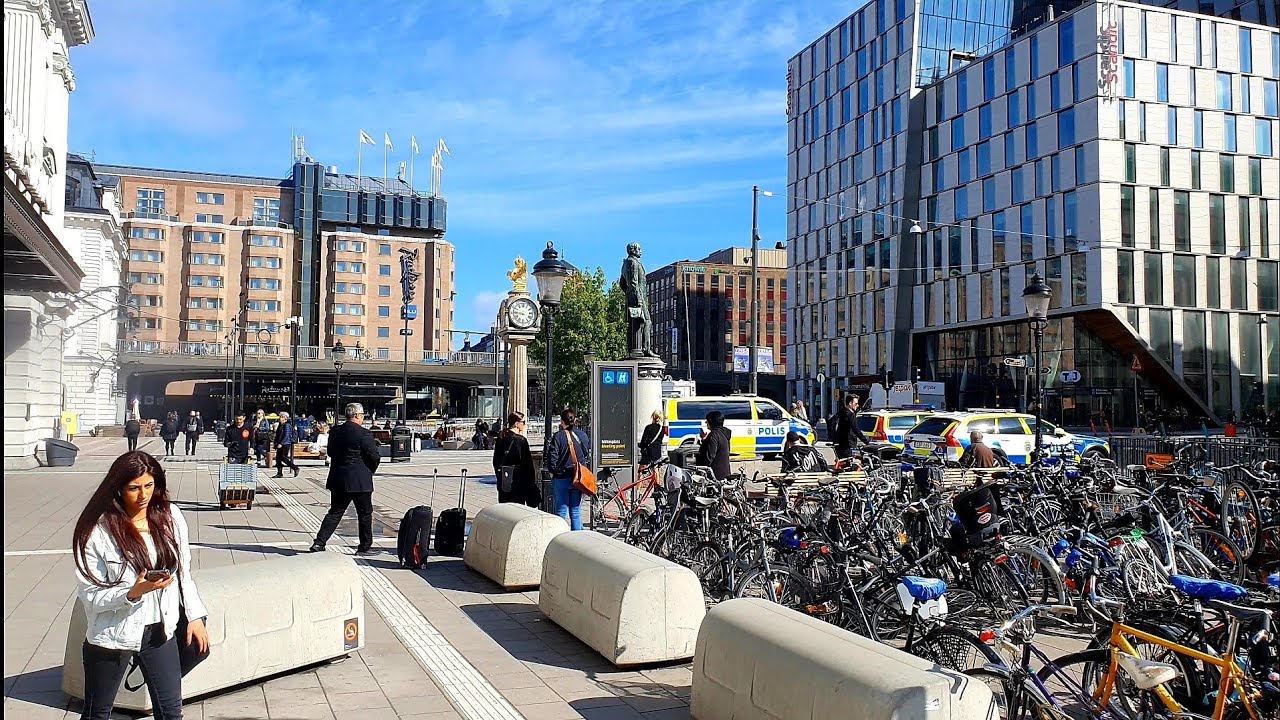 Sweden | Walking downtown Stockholm | Vasagatan - Hötorget - Kungsgatan #441