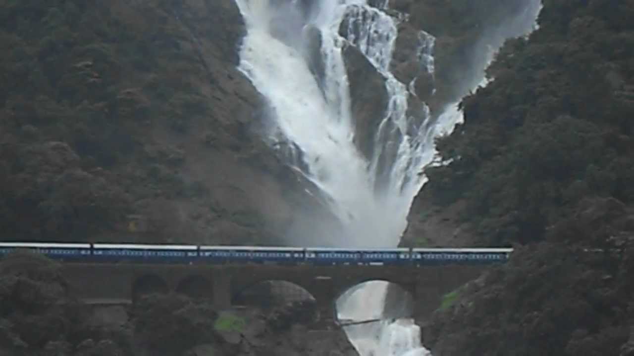 Indian Railways : Amaravathi express Passing Dudhsagar falls- Taken from View point