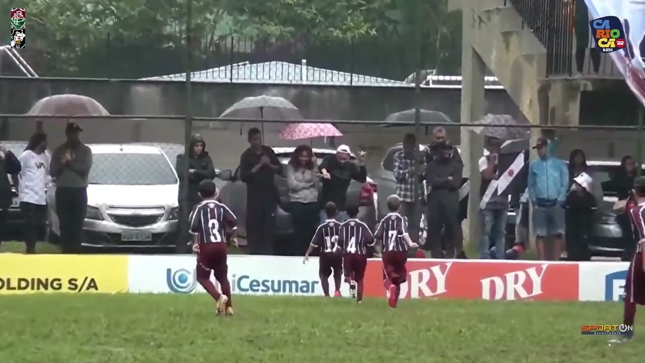 Semi-final #gols Fluminense 3 x 0 Vasco #venceofluminense #Molequesdexer&eacute;m #base #fluminense