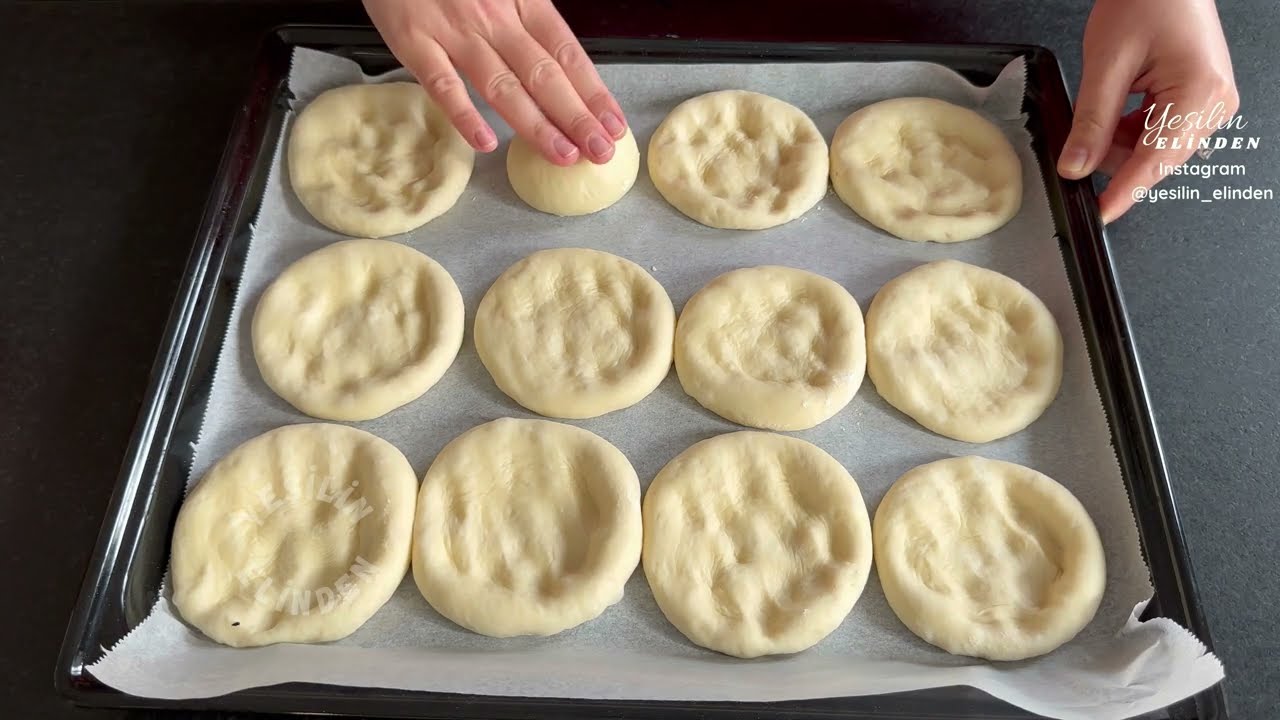 Бабушка научила! Вкуснее и проще, чем пицца! Самый вкусный хлеб для завтрака, который я когда-либо п