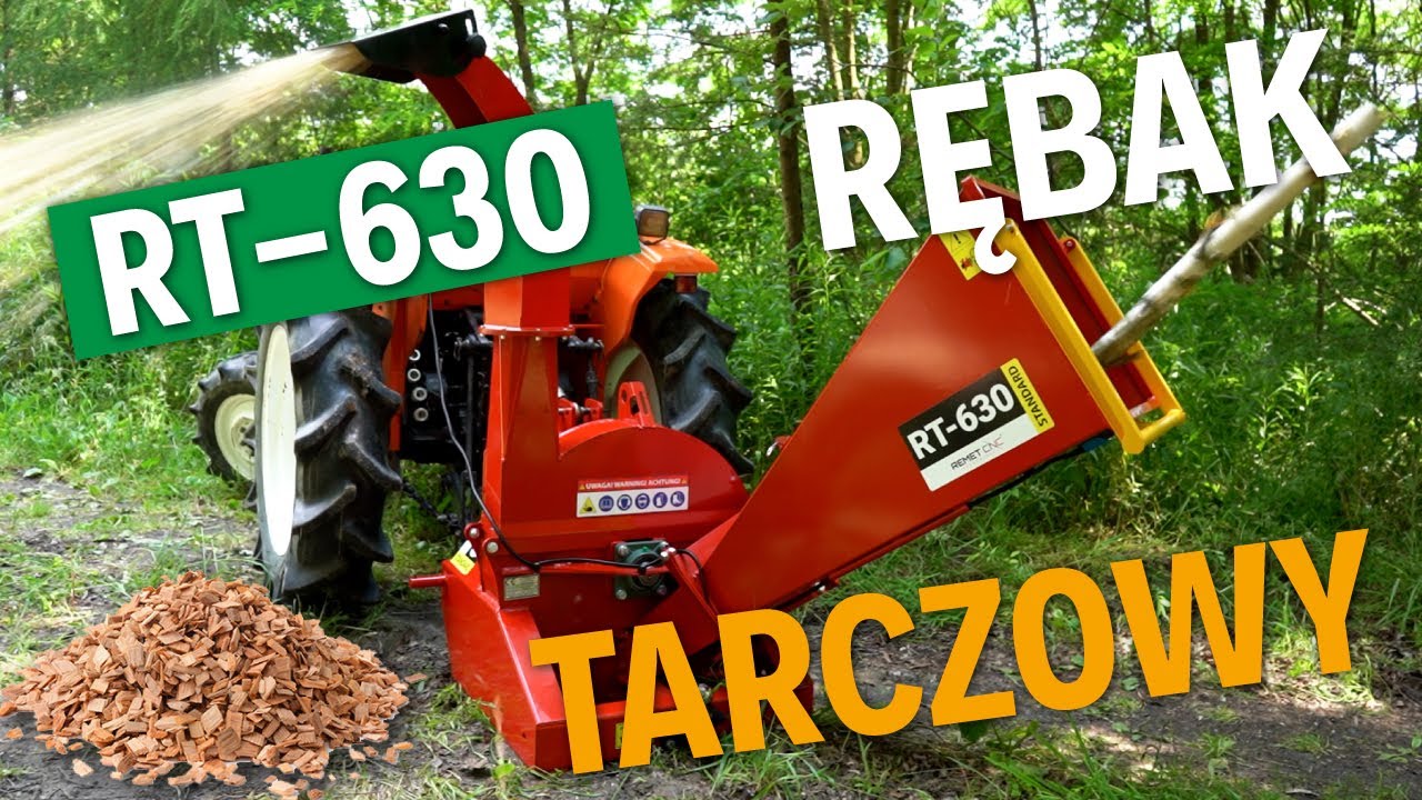 Wciąga jak 𝘀𝘇𝗮𝗹𝗼𝗻𝘆 :) Rębak tarczowy 𝗥𝗧-𝟲𝟯𝟬 :) w parze z małym ciągnikiem o wielkiej mocy :)