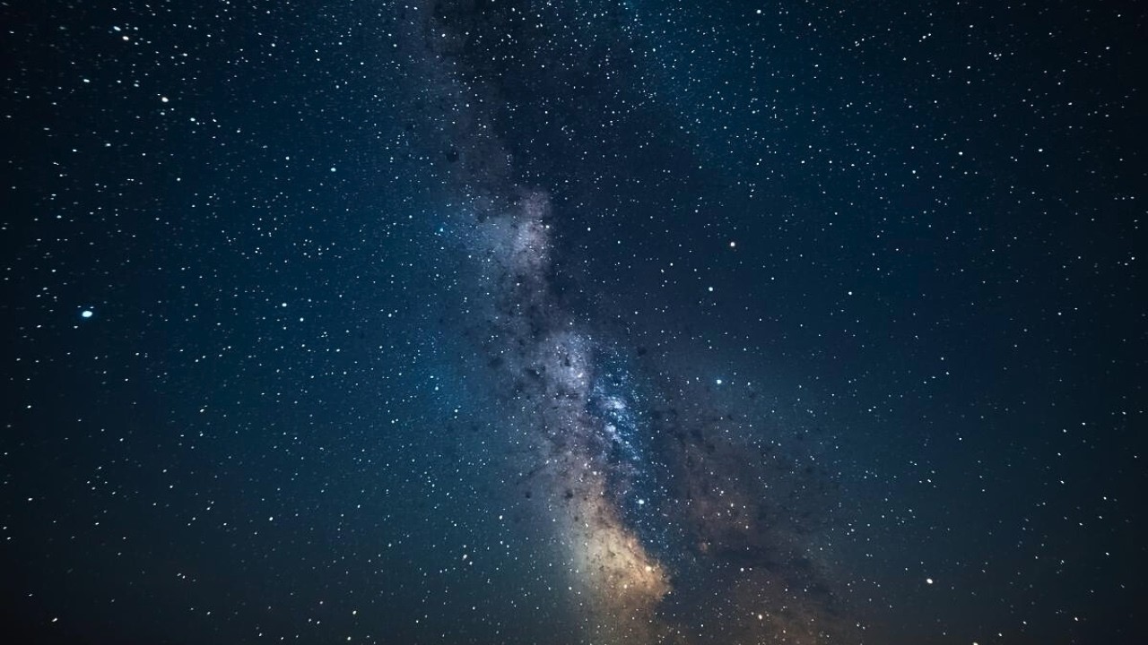 Stop Racing Thoughts at Night – Deep Calm Sound for Sleep (2 Hours)