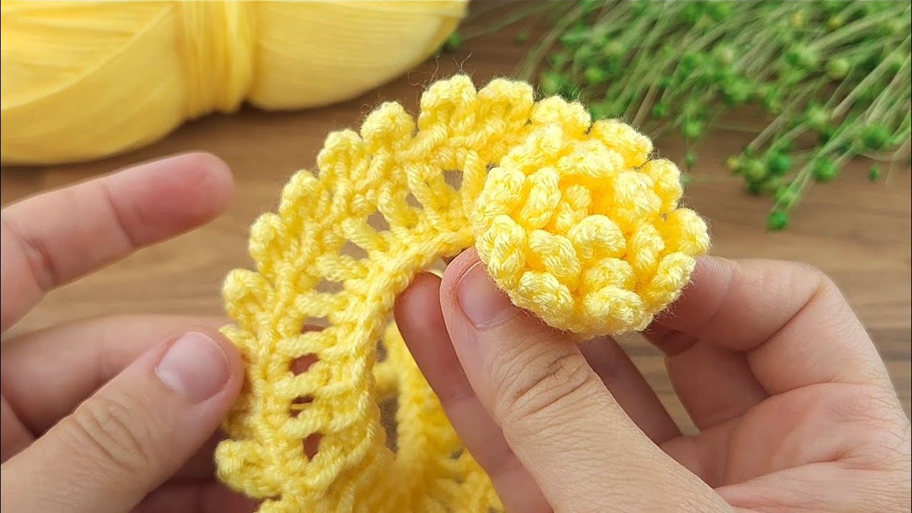 How to make rose motifs with very easy Tunisian crochet technique #crochet #knitting