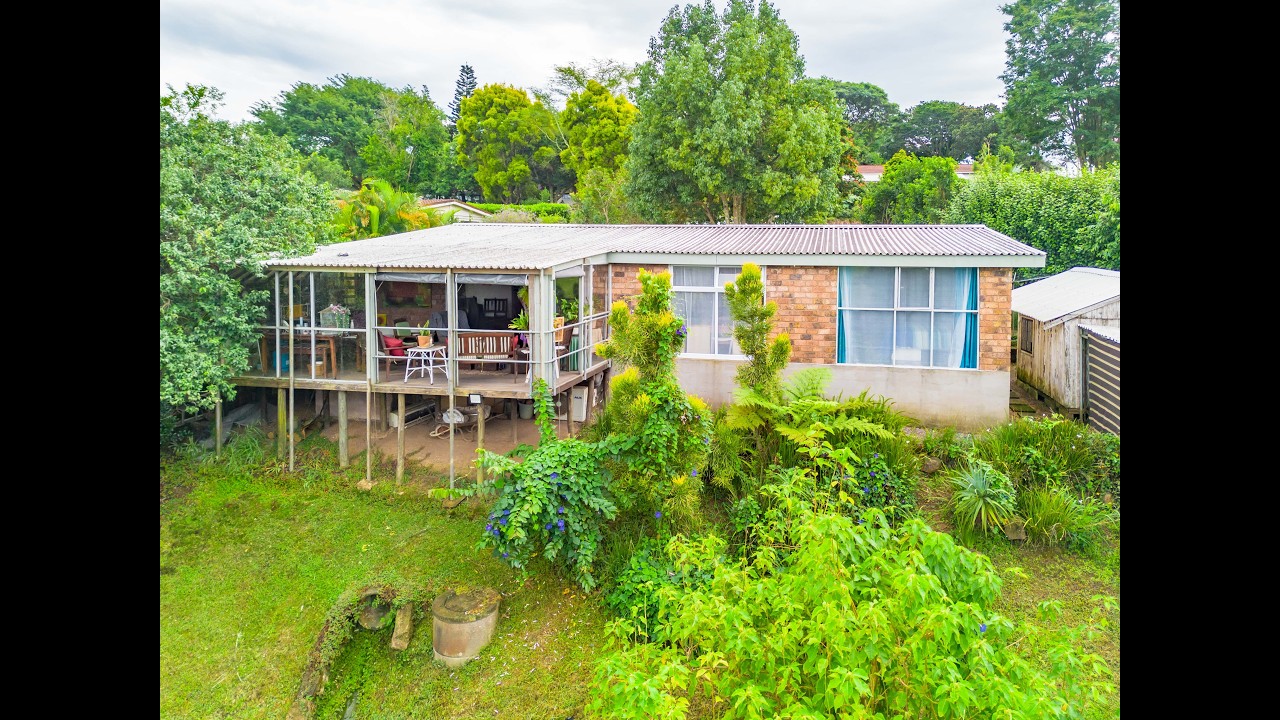 “YOUR DREAM PARK HOUSE – JACUZZI, VIEWS, VILLAGE VIBES”