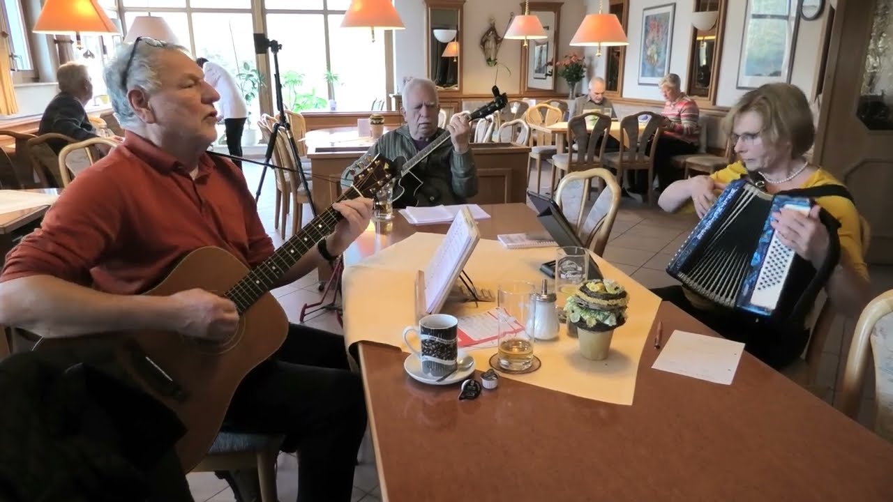 Ich weiß basaltene Bergeshöhn - Singen am Grabenhöfchen(Rhön) am 29.01.2024