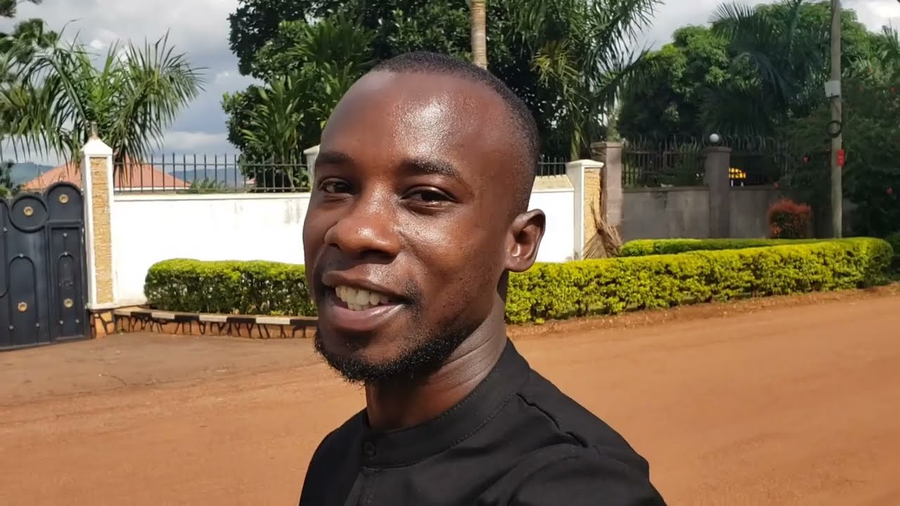 Kiira Road - JINJA City Vlog