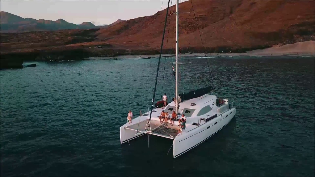 sailing WildToo Nautitech 47