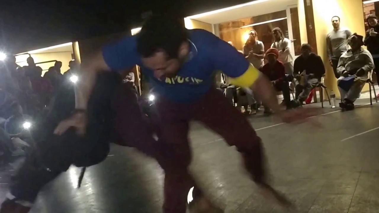 Final - Capoeira Red bull Paranau&ecirc; Barcelona 2016  Chipa vs Jerry
