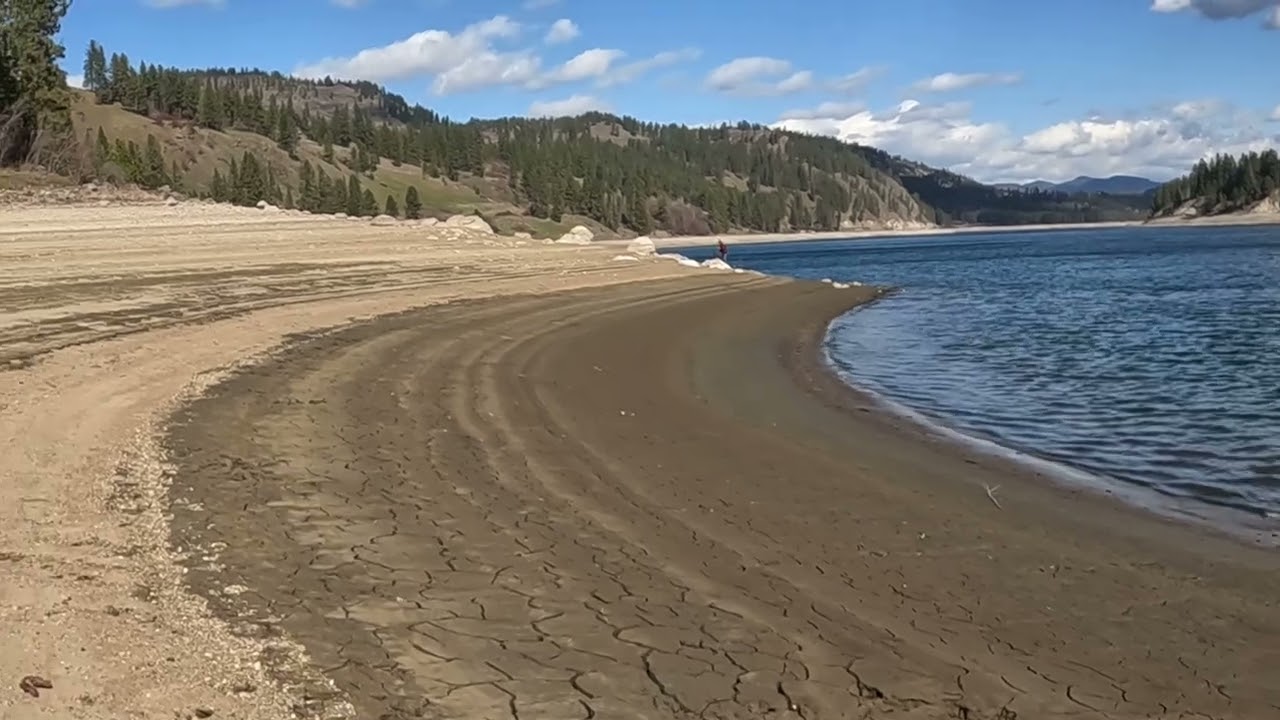 Upper Lake Roosevelt, Low water.