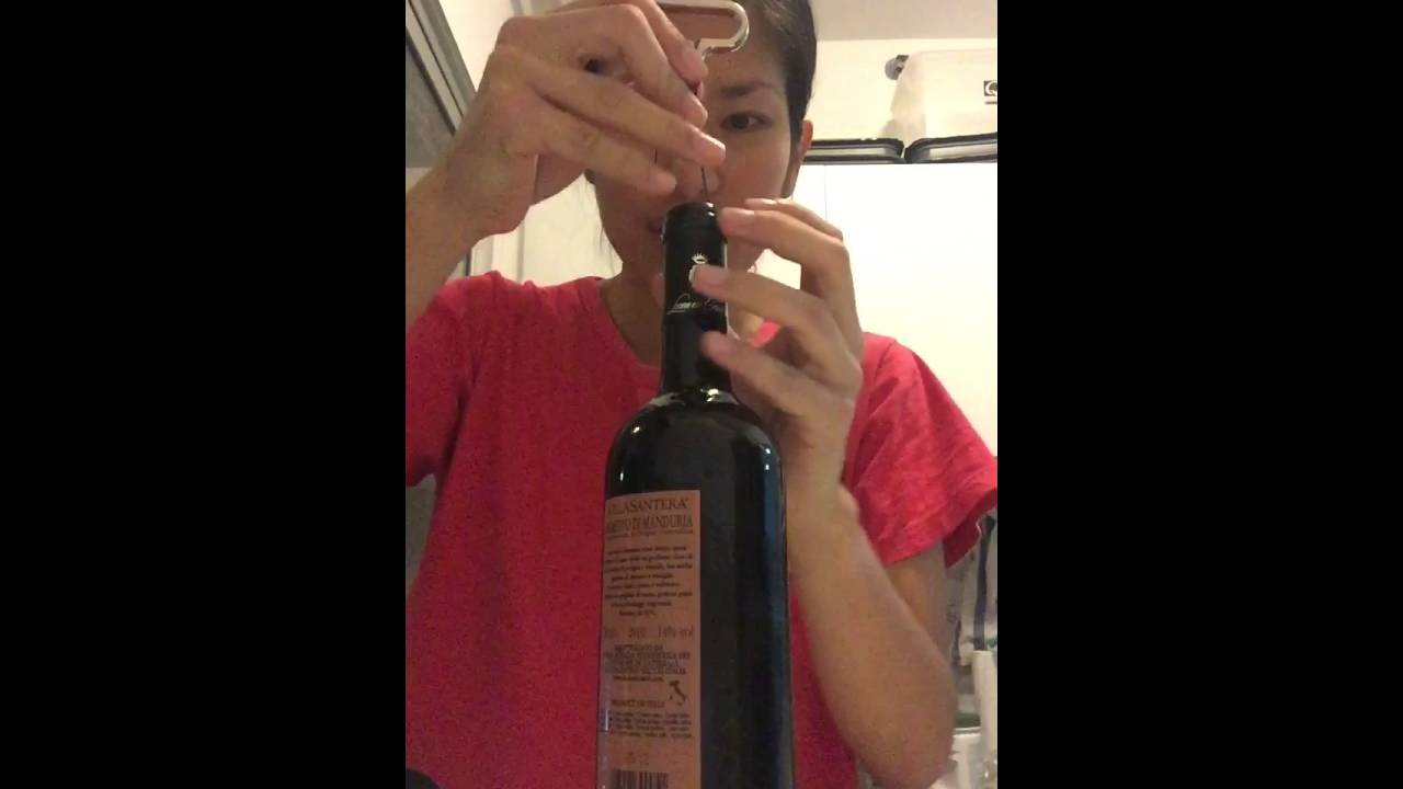How to open wine with Thong opener