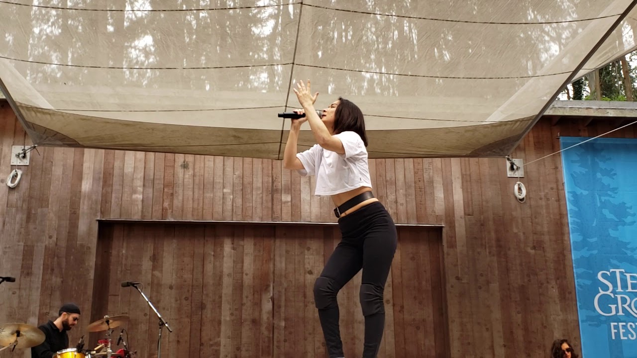 Mitski- 