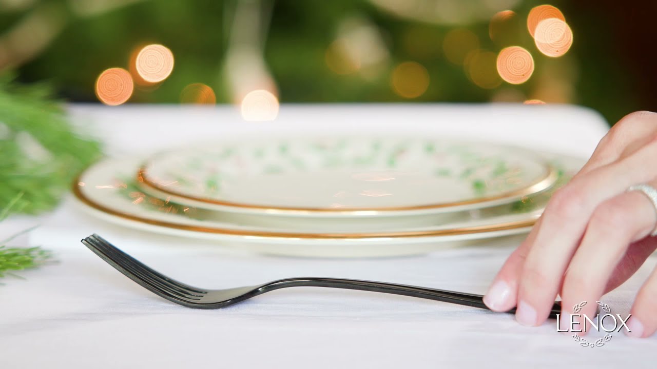 Lenox Holiday Dinnerware &mdash; www.lenox.com