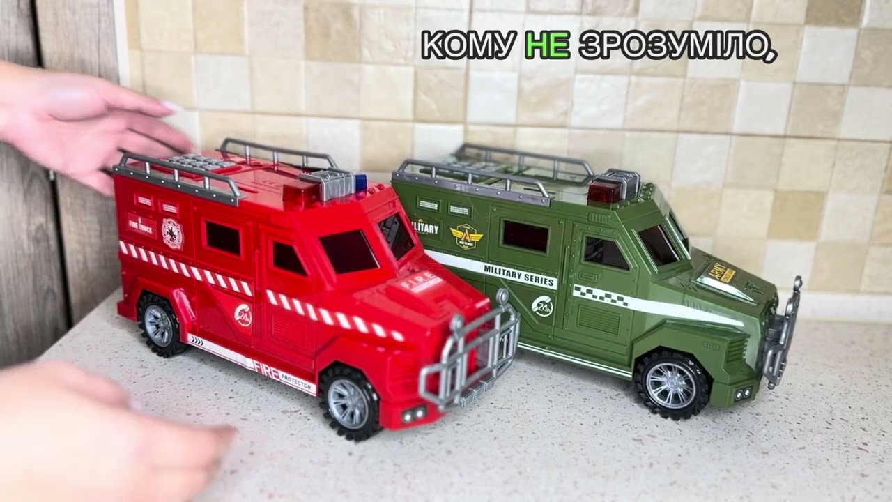 Детский сейф копилка в форме машинки с кодом и отпечатком пальца.