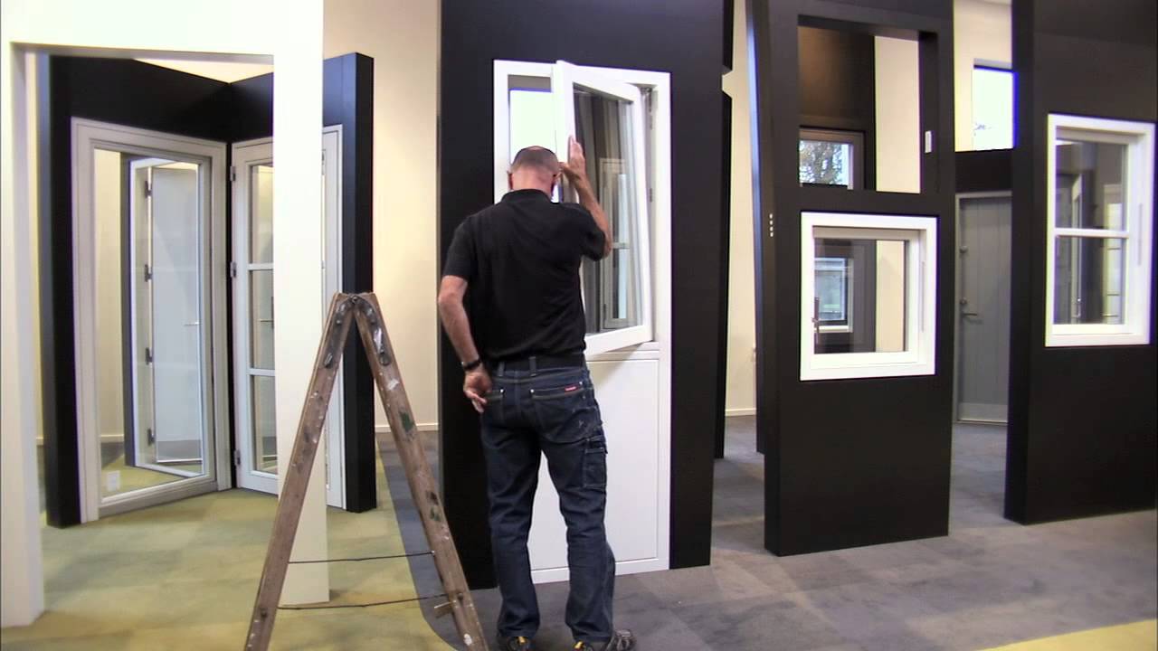 How to seperate sash from frame on Rationel ALDUS & DOMUS Tilt Turn