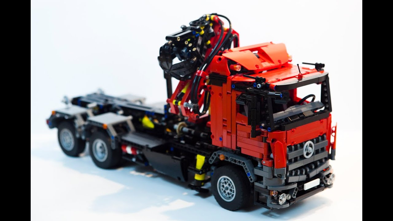 LEGO Technic - Mercedes Arocs Hook Lift