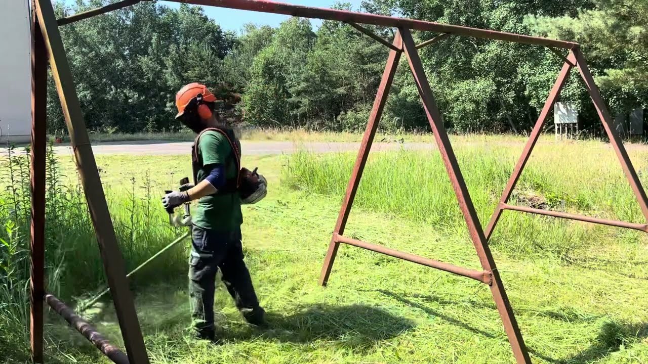 Green Care in Action Transforming Outdoor Spaces - 1  #GreenCare #LandscapeMaintenance #EcoFriendly