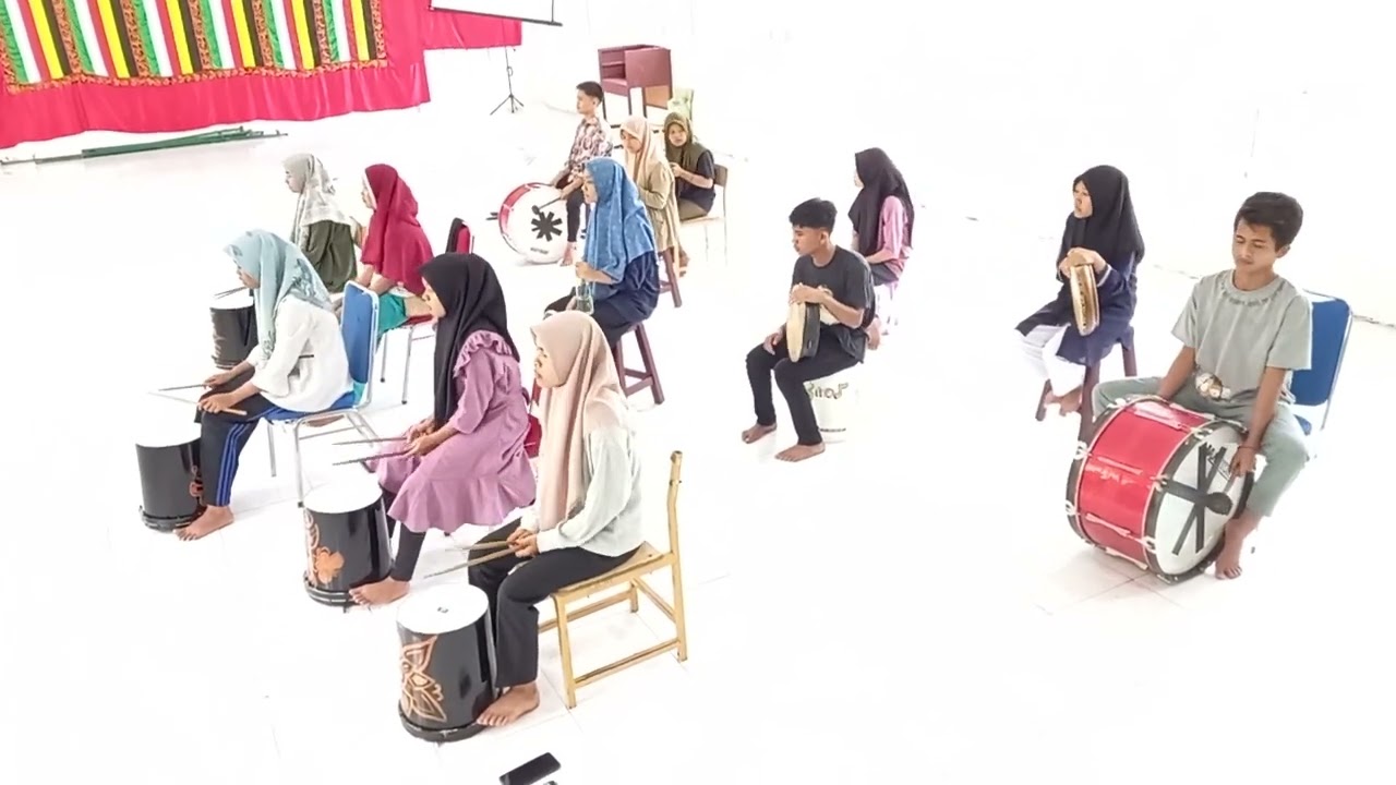LATIHAN PERKUSI SHOLAWAT