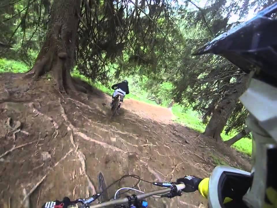 Luca Masserini testing the new Lapierre Spicy 2014!