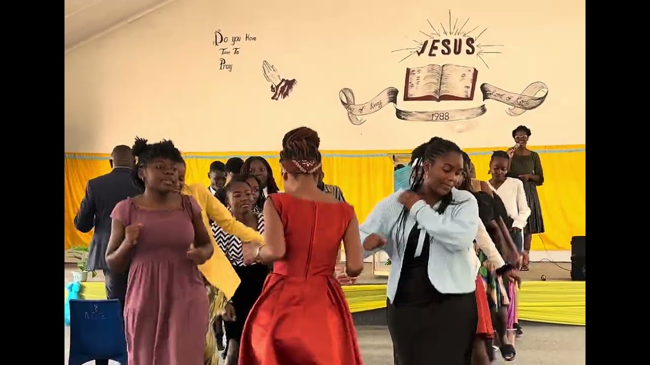 Lord You Are Worthy To Be Praised~ Youth Choir 
