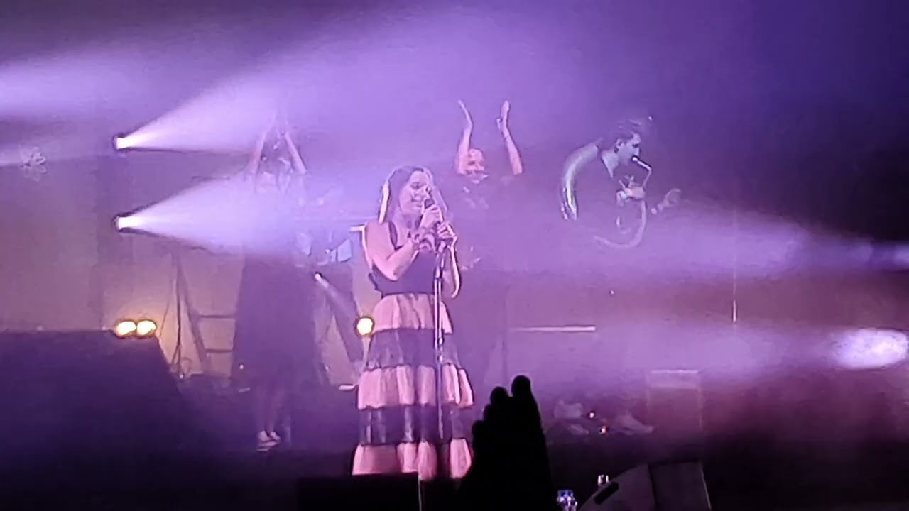 sanah - oczy & kapela gra - kraków 06.08.2022