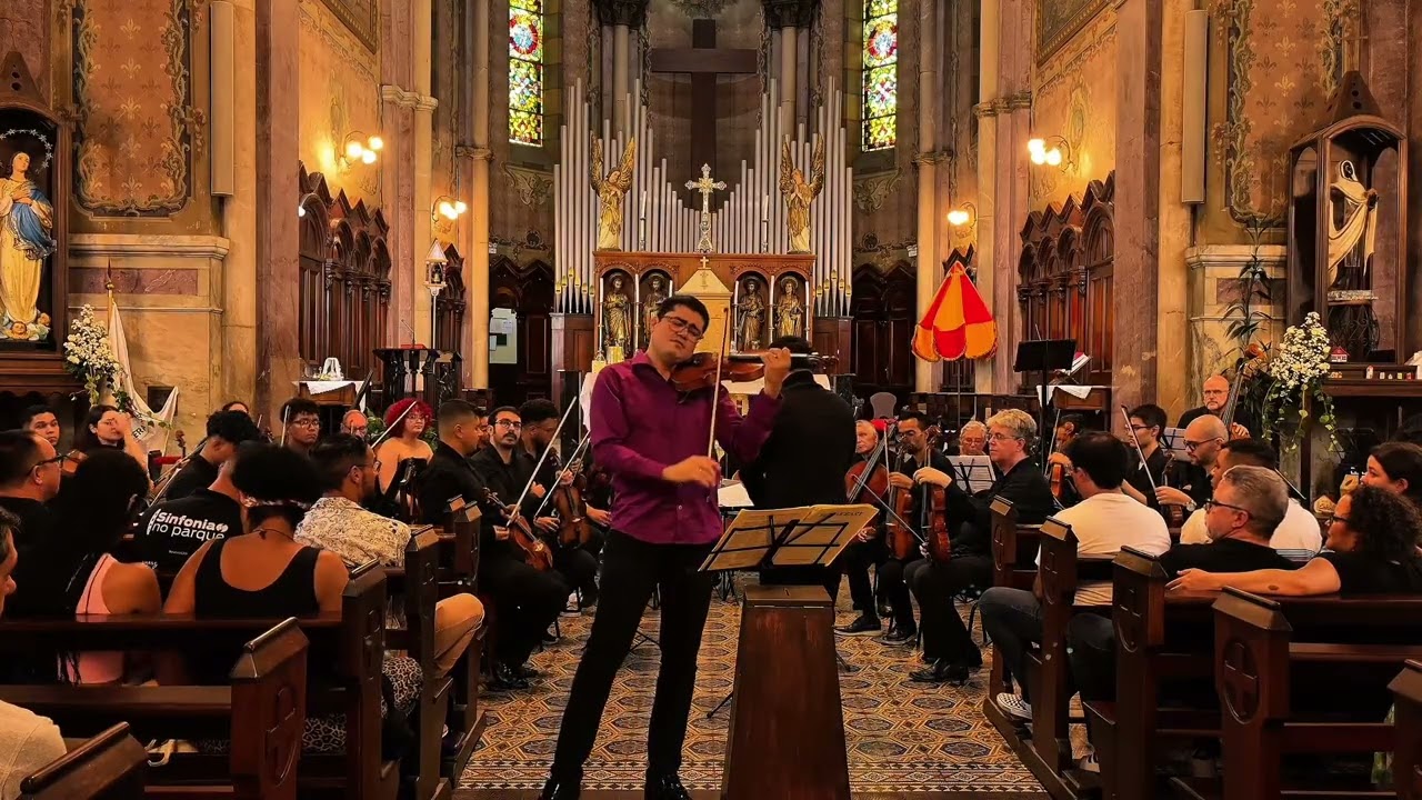 Concerto n°3 de  Mozart para violino e orquestra de cordas. ( WELLINGTON REBOUÇAS VIOLINO)