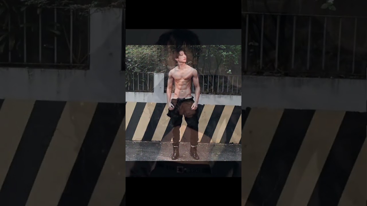BTS jungkook six pack abs 🔥🔥😯😯#shorts