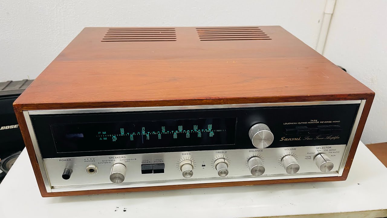 Amly sansui 2000 dòng cổ radio sóng đài máy còn khá đẹp chất âm hay giá 3t5(21)lh 0869548538