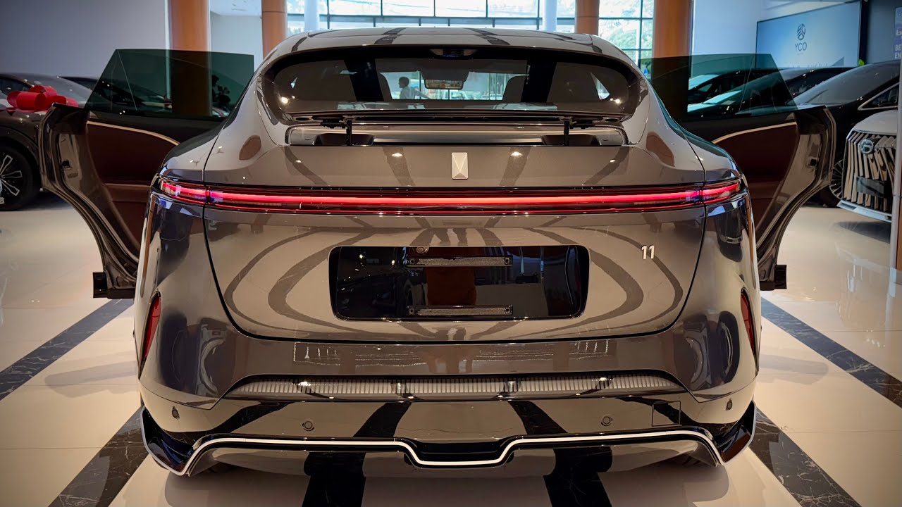 2025 AVATR 11 EV: The Future of Luxury SUVs – Full Review | Interior and Exterior