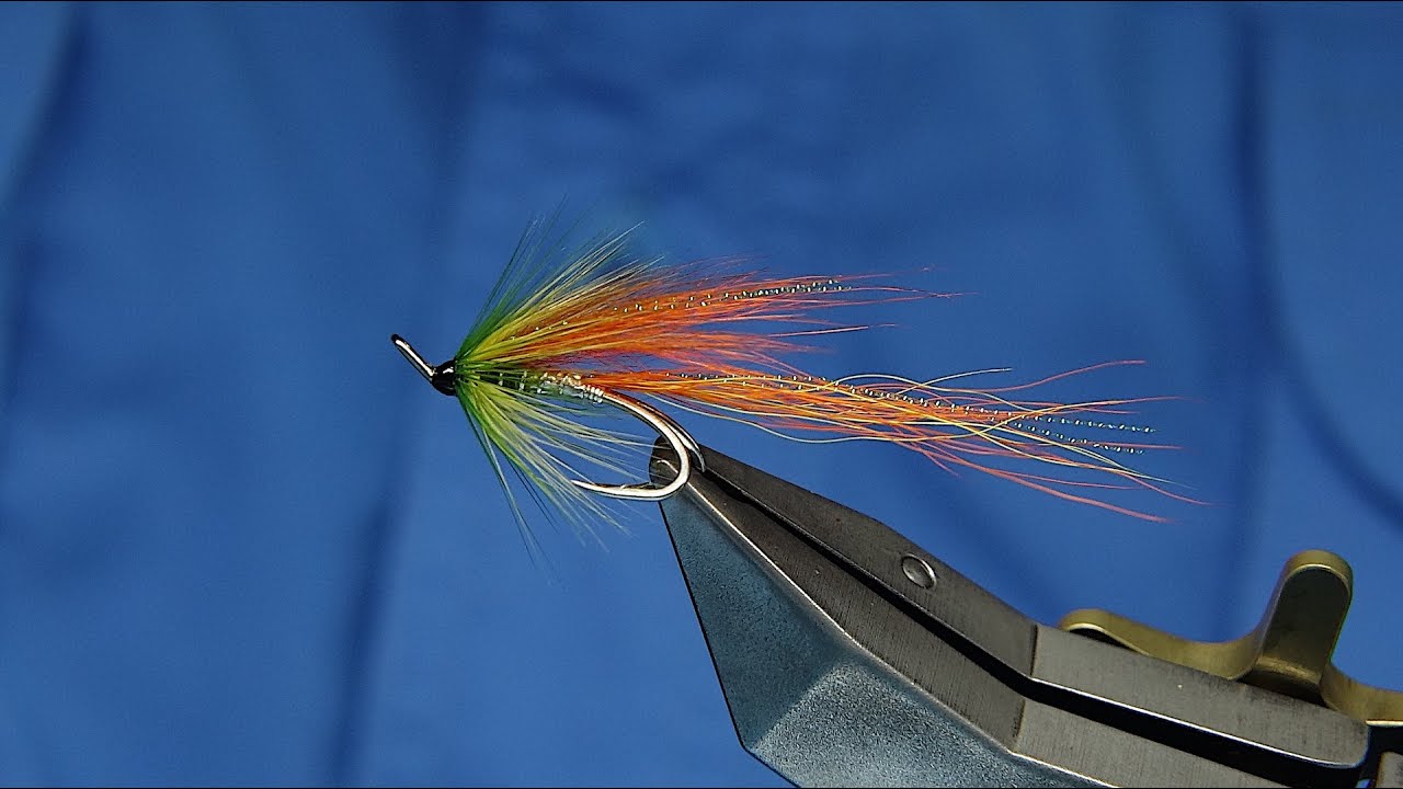 Tying the Durris Shrimp (Shitey Whitey) with Davie McPhail